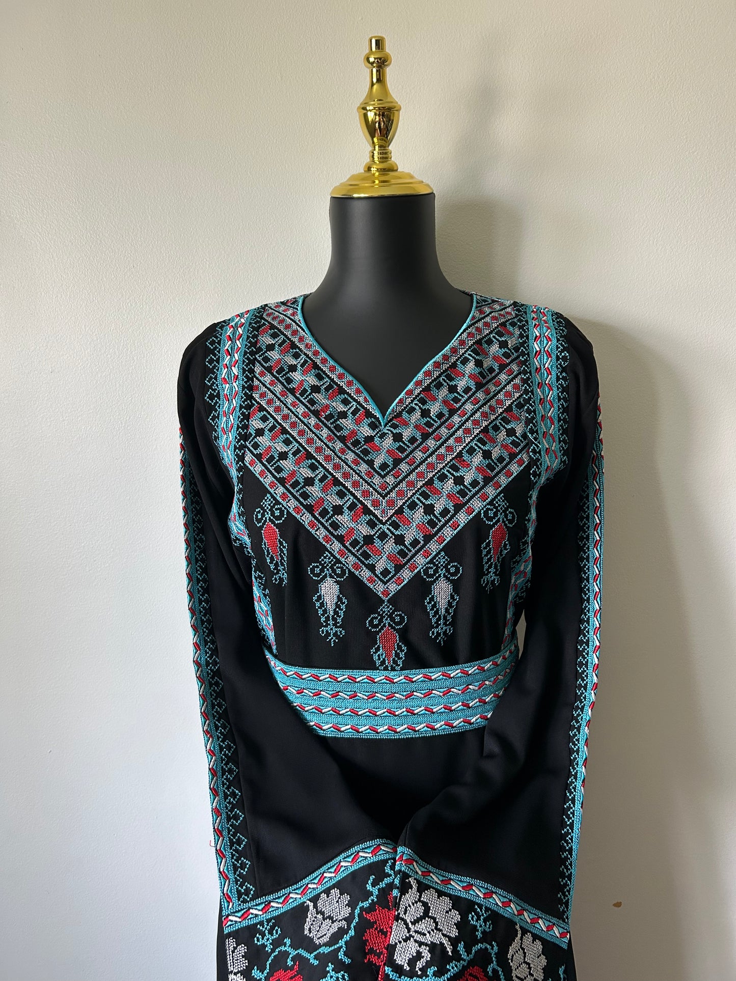 Traditional Palestinian Thobe (Front/Back Tatreez)