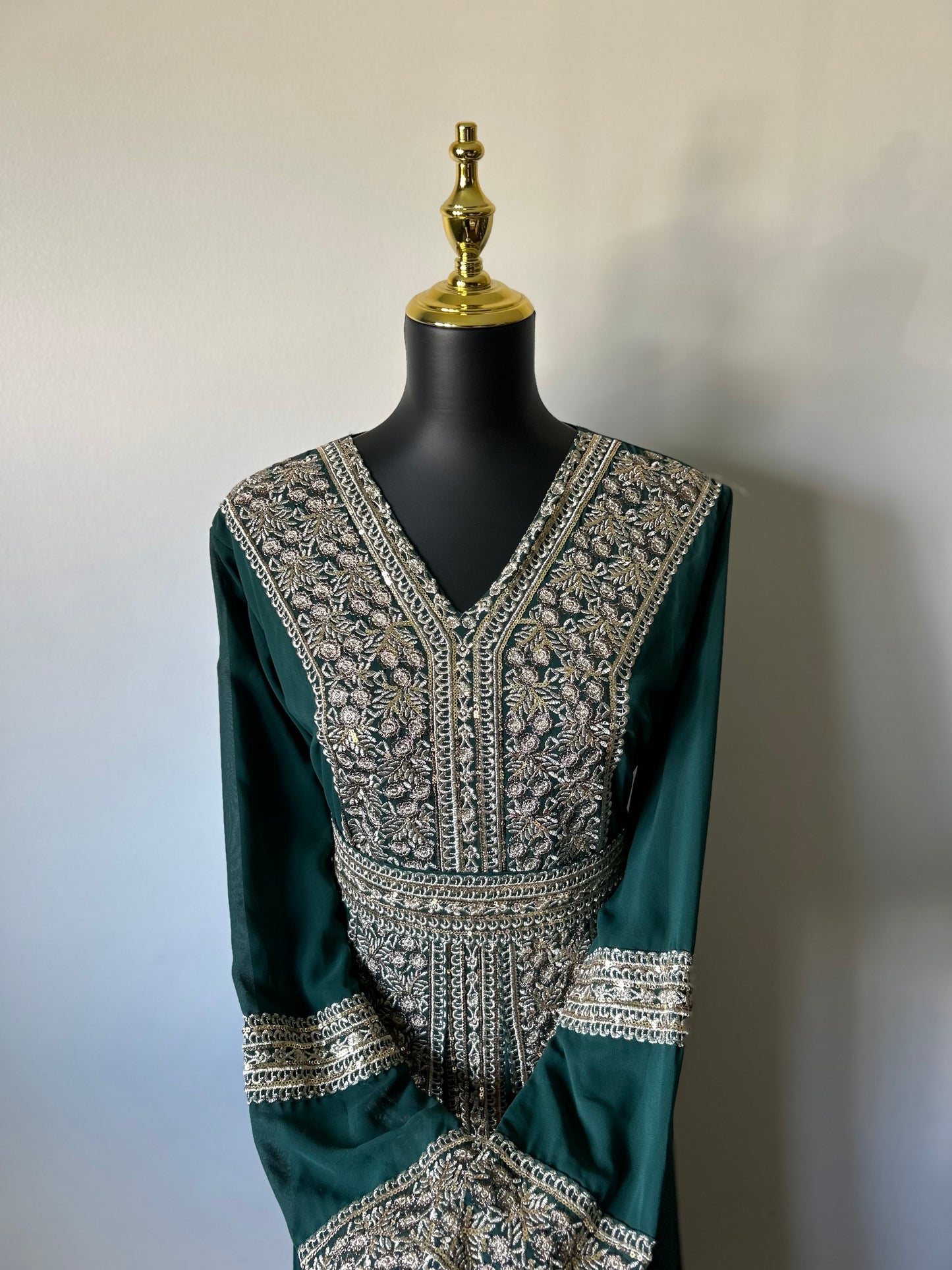 Traditional Moroccan Kaftan ~ (Green/Gold)