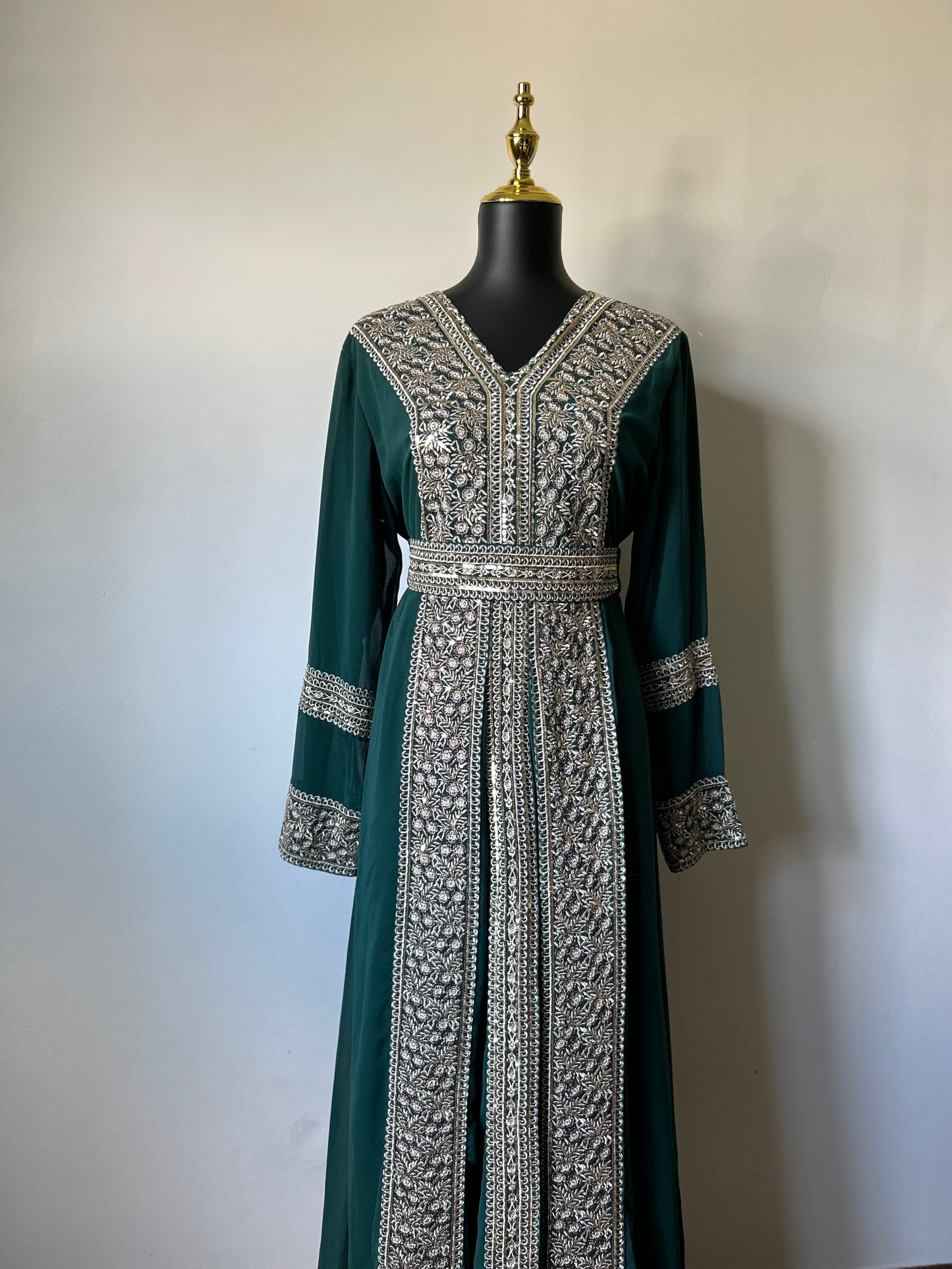 Traditional Moroccan Kaftan ~ (Green/Gold)