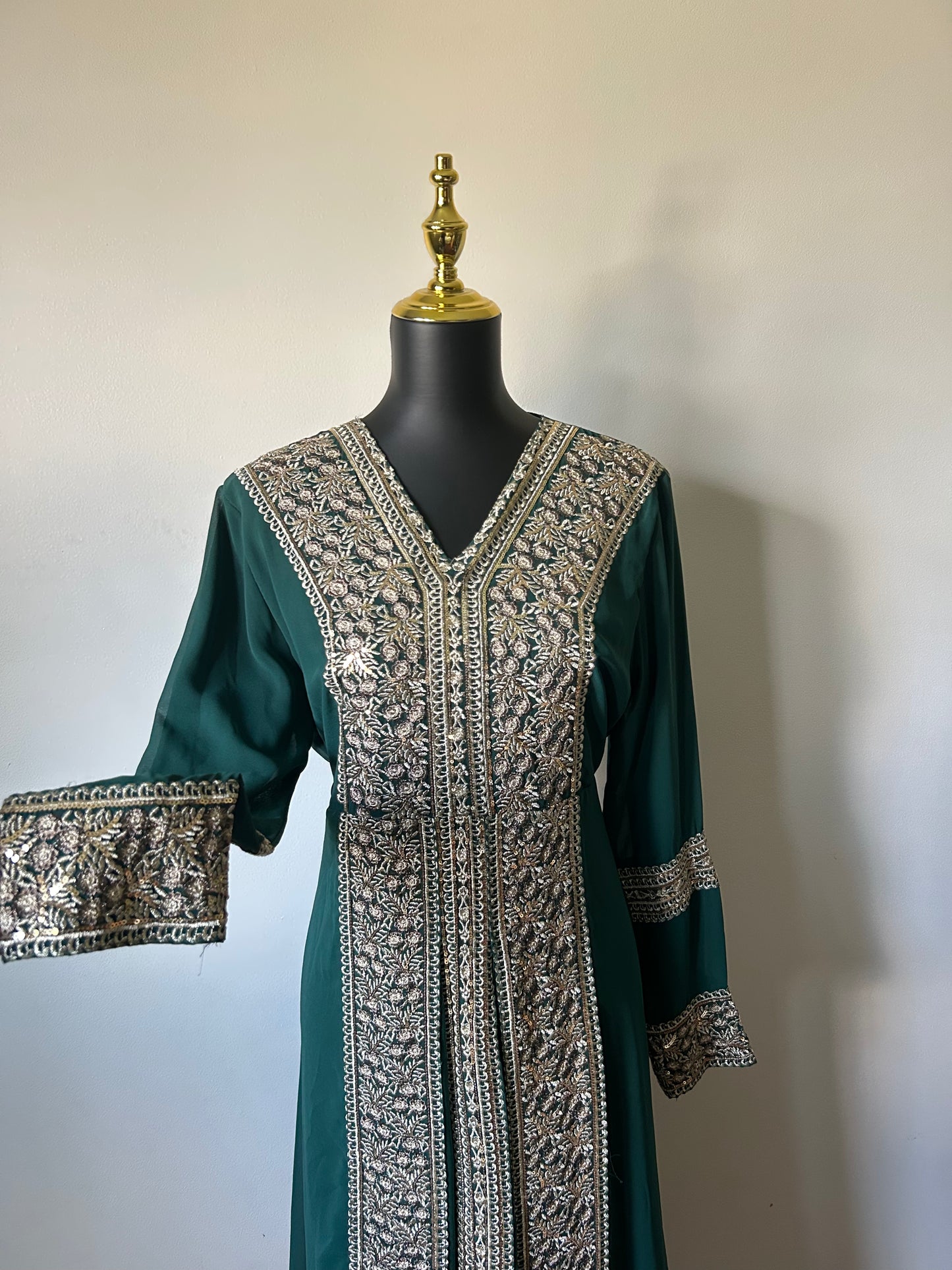 Traditional Moroccan Kaftan ~ (Green/Gold)