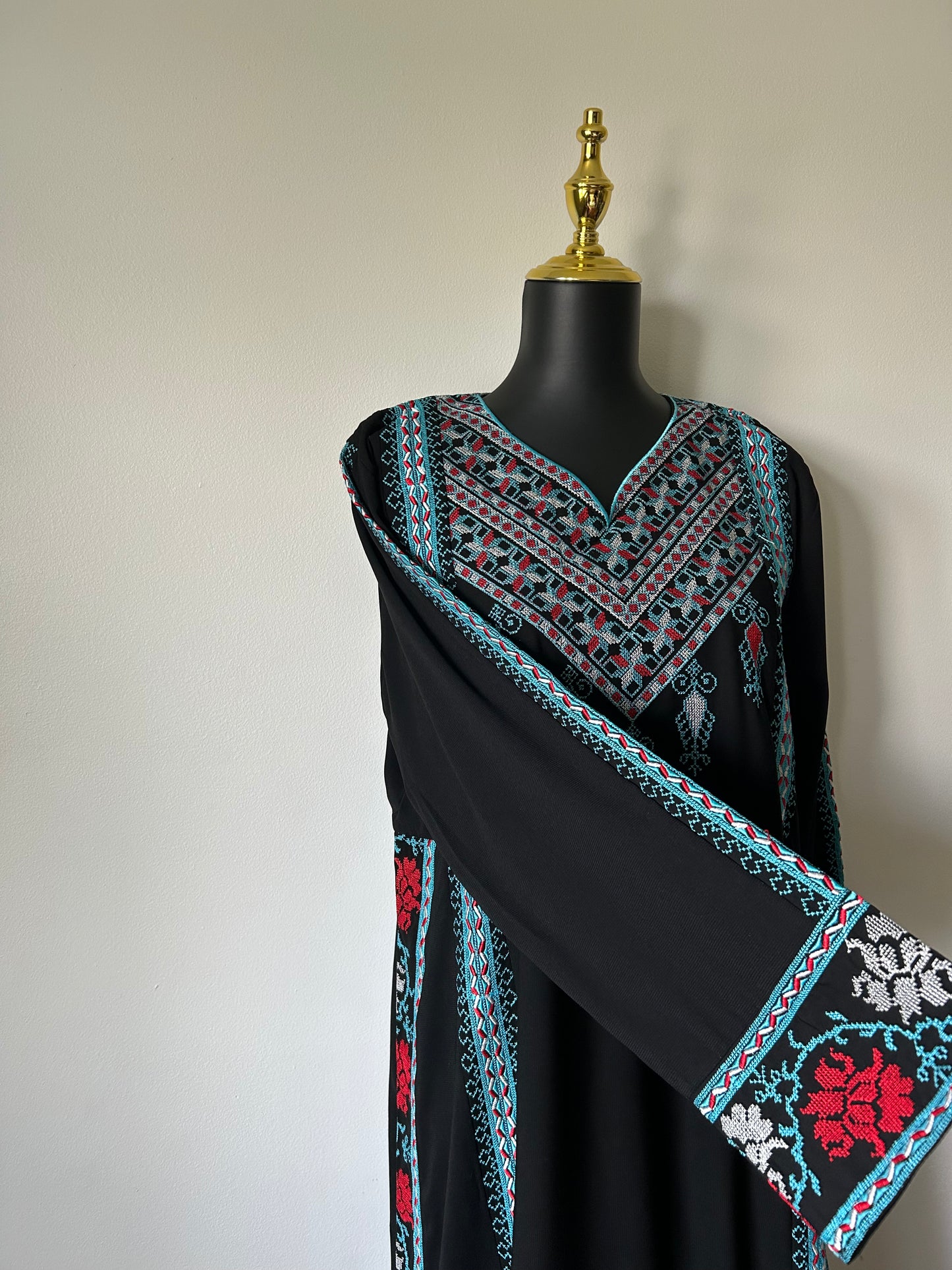 Traditional Palestinian Thobe (Front/Back Tatreez)