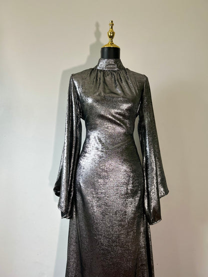 Shiny Abaya Dress ~ Silver