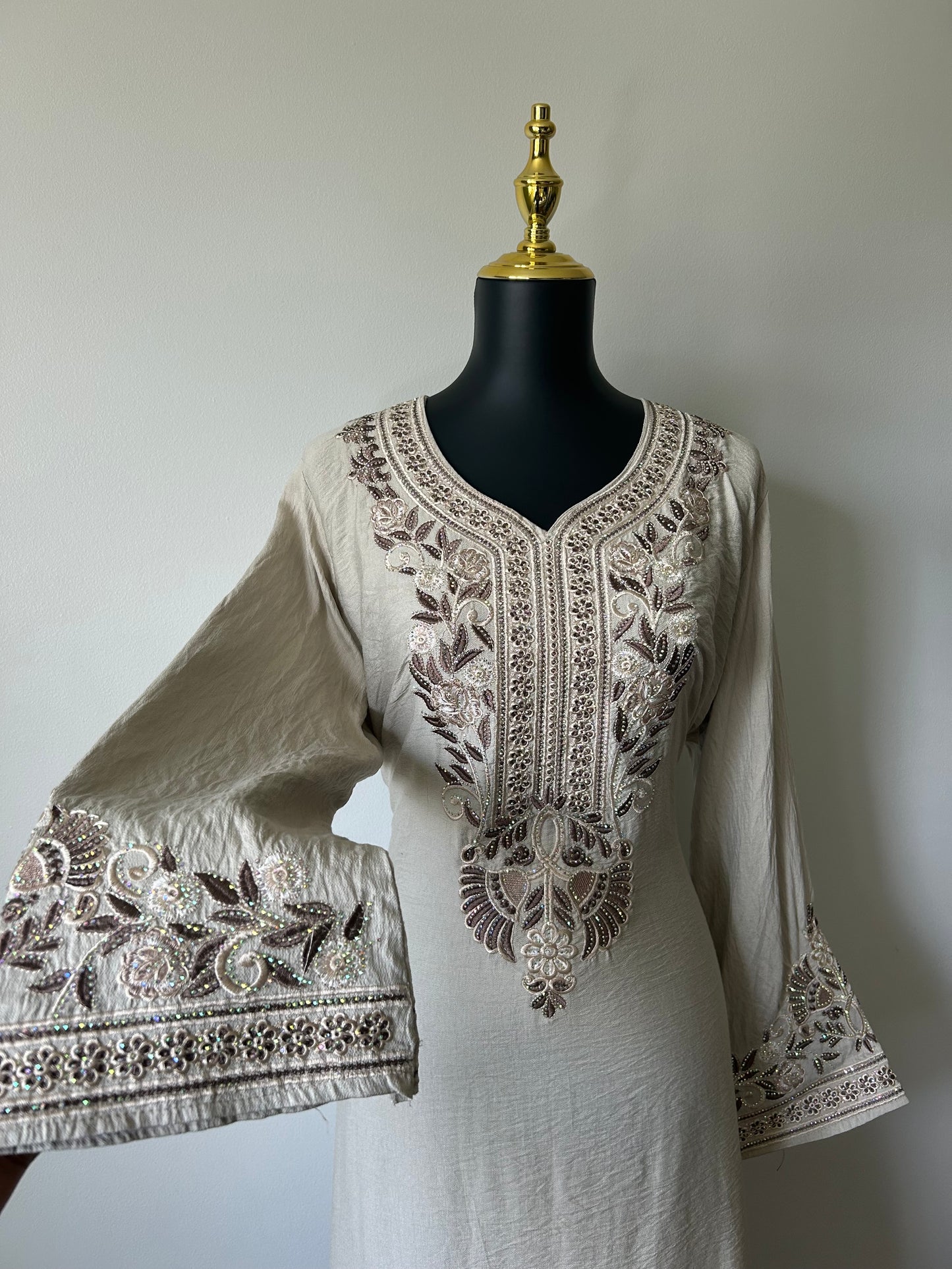 Traditional Jilabiya With Back Tie